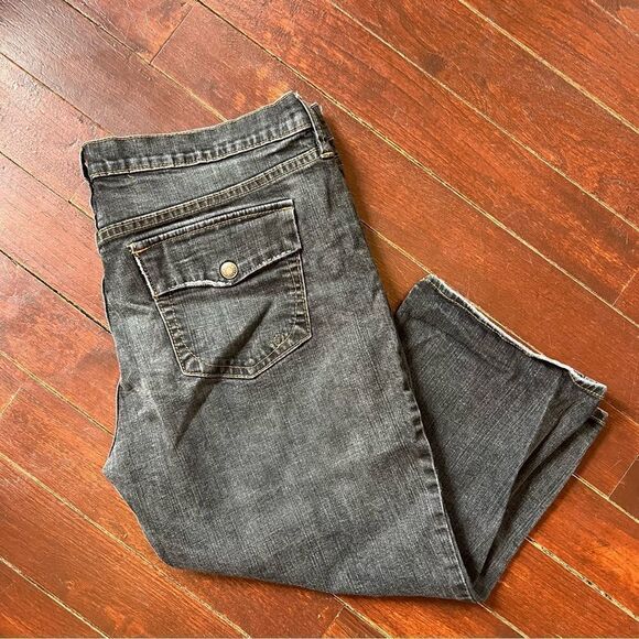 Old navy Dark Wash strech Capri (16) - Picture 7 of 7